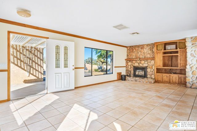 5065 Elata Avenue, Yucca Valley, CA 92284