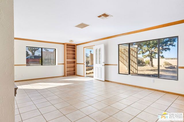 5065 Elata Avenue, Yucca Valley, CA 92284