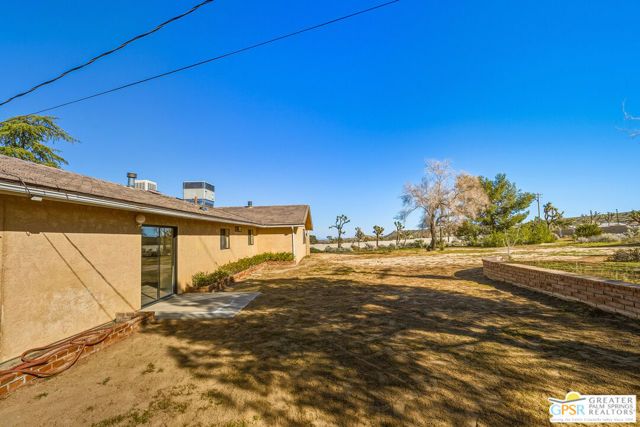 5065 Elata Avenue, Yucca Valley, CA 92284