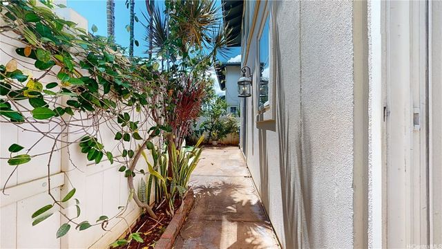 91-1017 Wahinoho Street, Kapolei, HI 96707