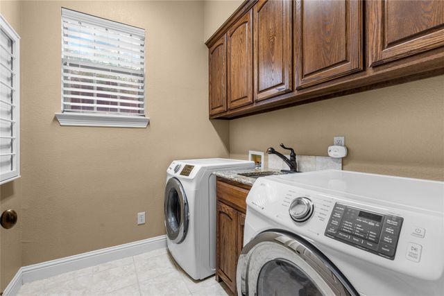 301 Matthew Avenue, Denton, TX 76210