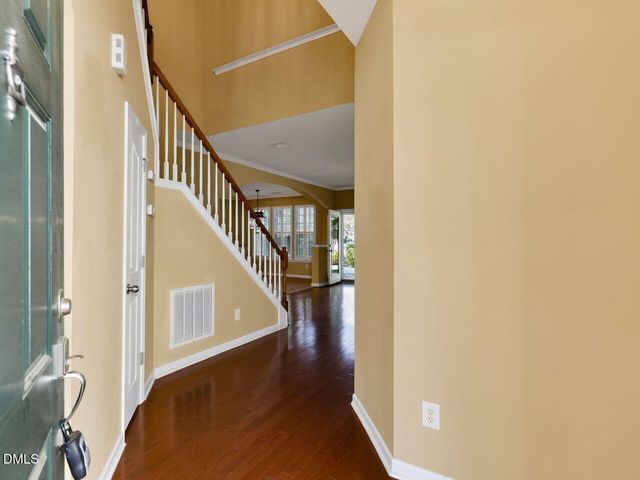 204 Royal Tower Way, Cary, NC 27513