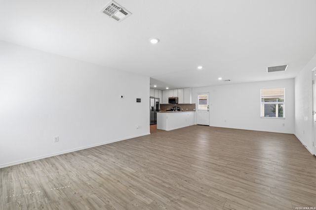 306 AMBUSH RDG, San Antonio, TX 78220