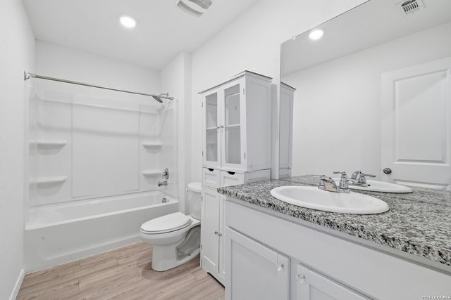 306 AMBUSH RDG, San Antonio, TX 78220