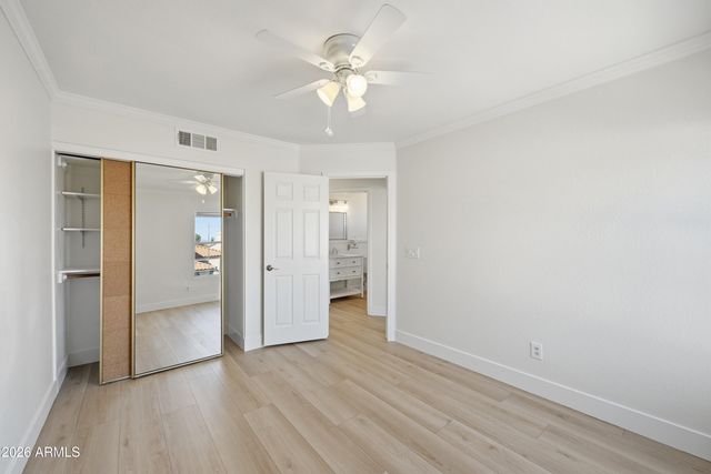 2560 N LINDSAY Road 29, Mesa, AZ 85213