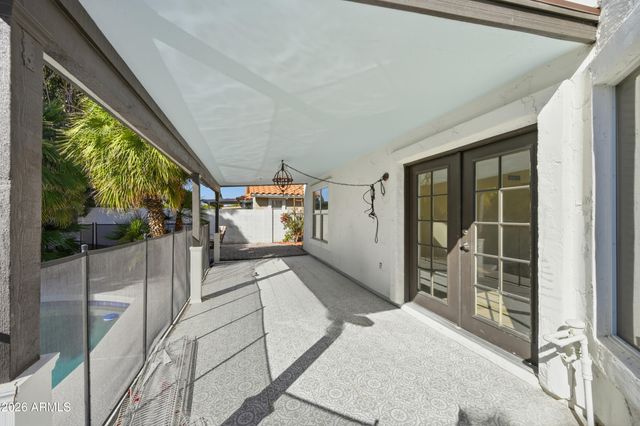 2560 N LINDSAY Road 29, Mesa, AZ 85213