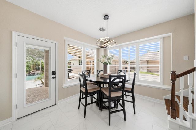 5510 Deerbourne Chase Drive, Sugar Land, TX 77479