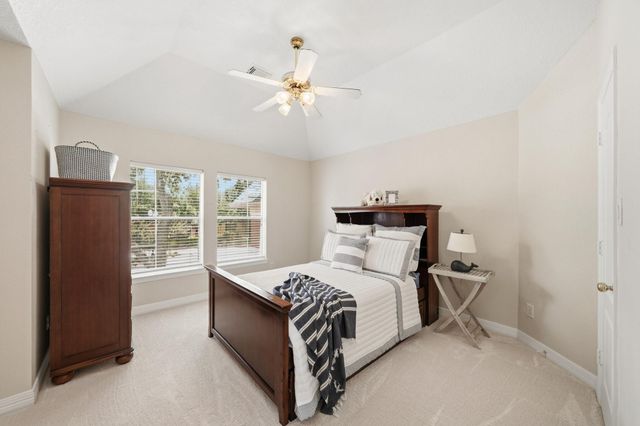 5510 Deerbourne Chase Drive, Sugar Land, TX 77479