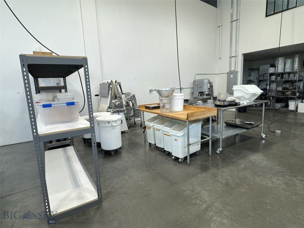 770 Osterman Drive E, Bozeman, MT 59715 photo 6