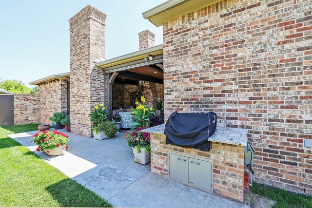 6110 Tuscany Village, Amarillo, TX 79119