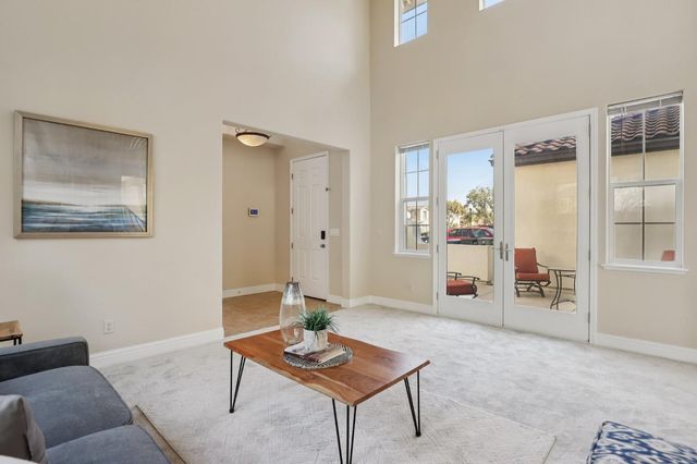 1412 Cliff Swallow Dr, Patterson, CA 95363