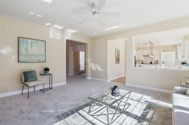 1412 Cliff Swallow Dr, Patterson, CA 95363