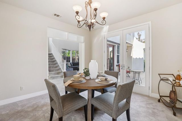 1412 Cliff Swallow Dr, Patterson, CA 95363