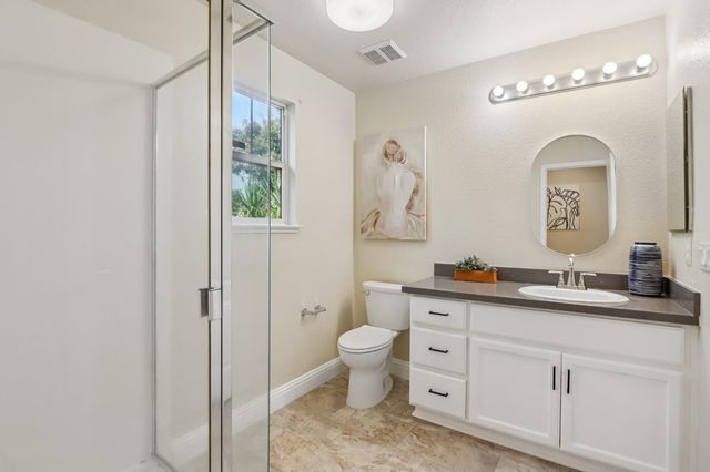 1412 Cliff Swallow Dr, Patterson, CA 95363