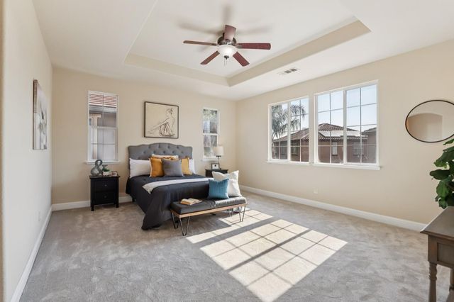 1412 Cliff Swallow Dr, Patterson, CA 95363