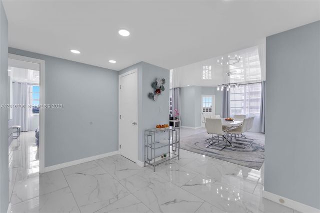 1980 S Ocean Dr 15Q, Hallandale Beach, FL 33009