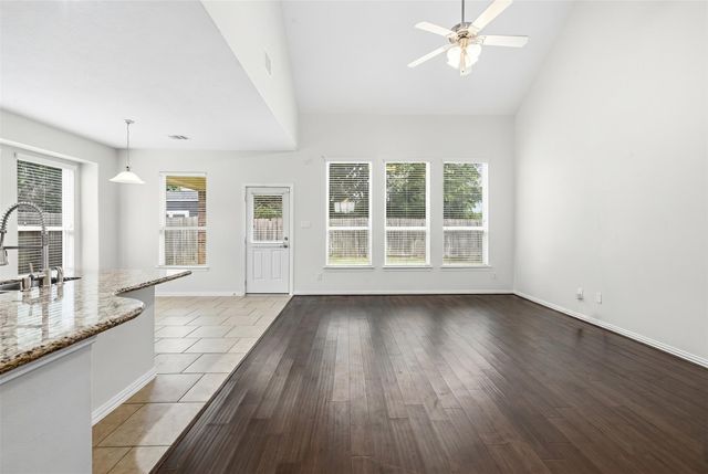 219 Myrtle Drive, Baytown, TX 77520