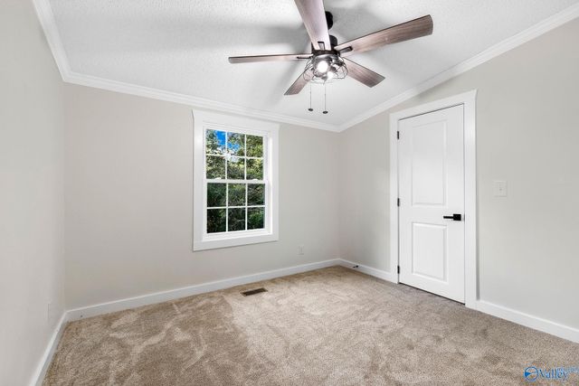 200 Parkwood Lane, Arab, AL 35016