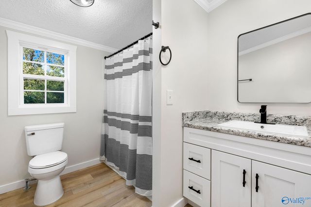 200 Parkwood Lane, Arab, AL 35016