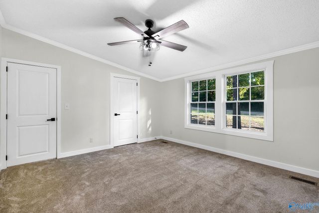 200 Parkwood Lane, Arab, AL 35016