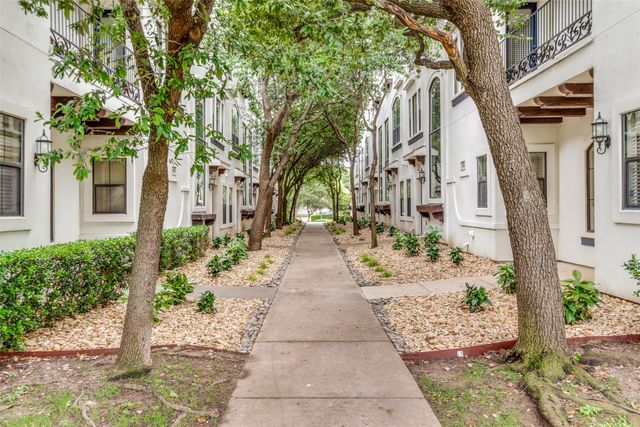 3038 Carmel Street, Dallas, TX 75204
