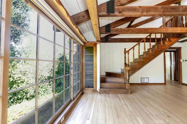 3853 Eureka Drive, Studio City, CA 91604