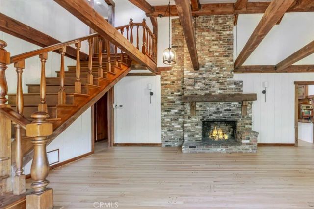 3853 Eureka Drive, Studio City, CA 91604