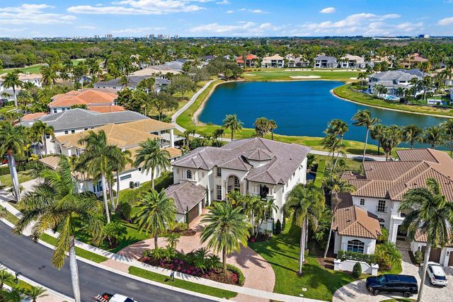 422 Savoie Drive, Palm Beach Gardens, FL 33410