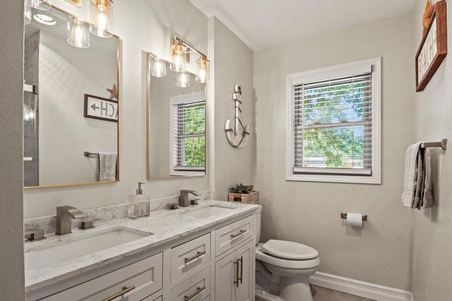 2521 Martin Street, Cross Plains, WI 53528