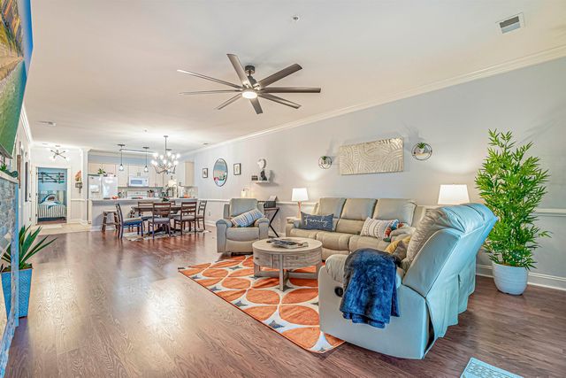 4869 Luster Leaf Cir Apt 302, Myrtle Beach, SC 29577