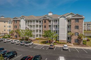 4869 Luster Leaf Cir Apt 302, Myrtle Beach, SC 29577