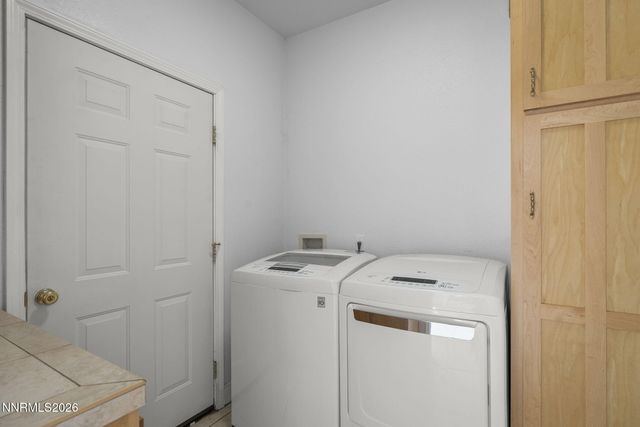 1023 Ridgeview Court, Carson City, NV 89705