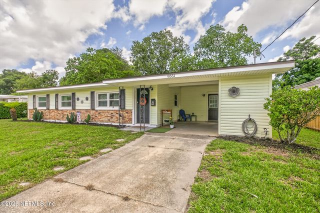 8551 MATHONIA Avenue, Jacksonville, FL 32211