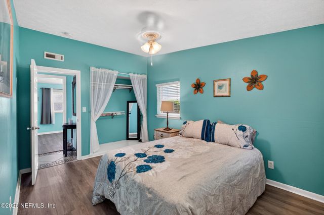 8551 MATHONIA Avenue, Jacksonville, FL 32211