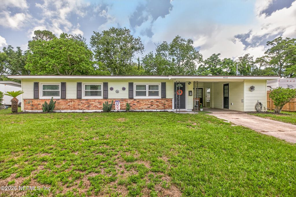 8551 MATHONIA Avenue, Jacksonville, FL 32211