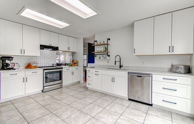 18208 Gantry DR, Pflugerville, TX 78660