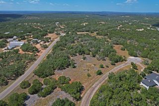 0 Stonegate LN, Dripping Springs, TX 78620