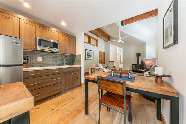 14096 Ramshorn Street, Truckee, CA 96161