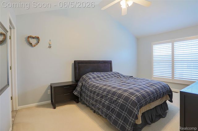 1859 Flagstone Circle, Rochester, MI 48307