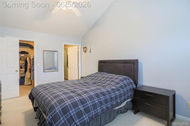 1859 Flagstone Circle, Rochester, MI 48307