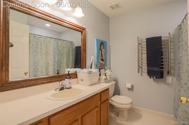 1859 Flagstone Circle, Rochester, MI 48307