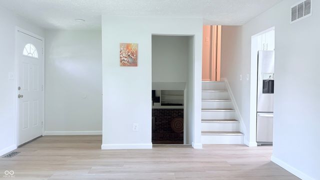 10321 Starview Drive, Indianapolis, IN 46229
