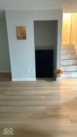 10321 Starview Drive, Indianapolis, IN 46229
