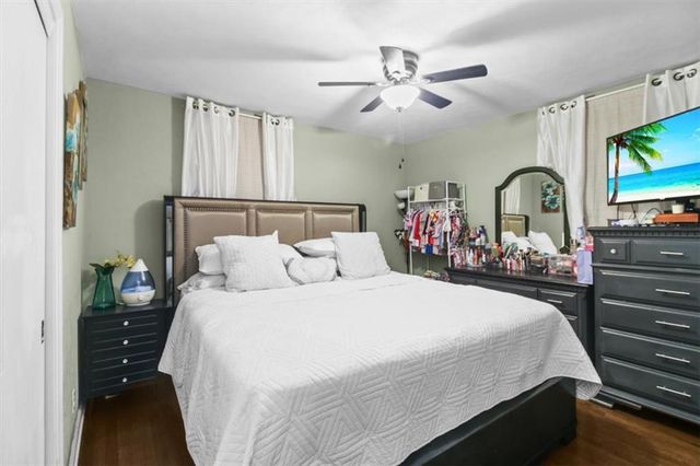 1422 N Spring Street, Independence, MO 64050