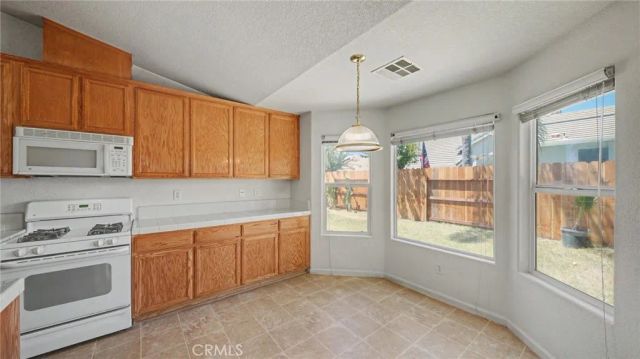 2204 W Sweet Water Court, Merced, CA 95348