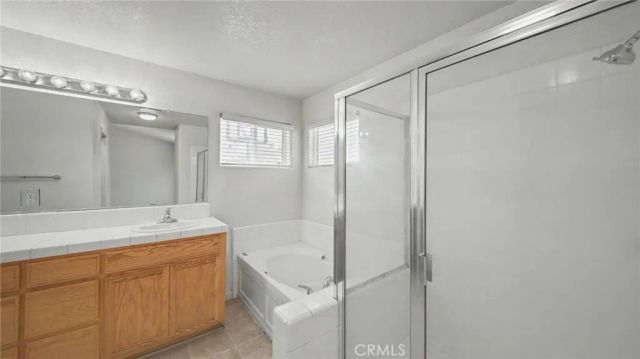 2204 W Sweet Water Court, Merced, CA 95348