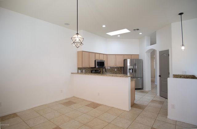5162 N Contentment Court, Tucson, AZ 85756