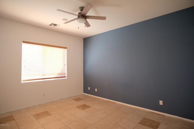 5162 N Contentment Court, Tucson, AZ 85756