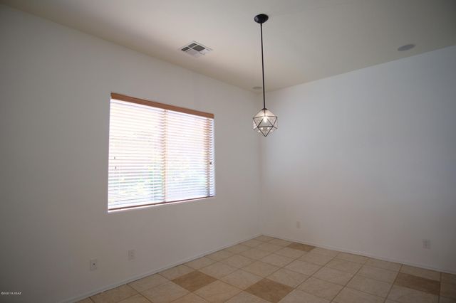 5162 N Contentment Court, Tucson, AZ 85756