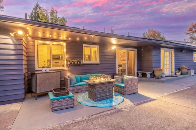 349 Lindero Avenue, Medford, OR 97504